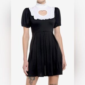 Hot Topic Black and White Heart Cutout Dress